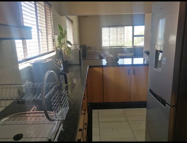 2 BEDROOM FLAT FOR SALE IN MORNINGSIDE